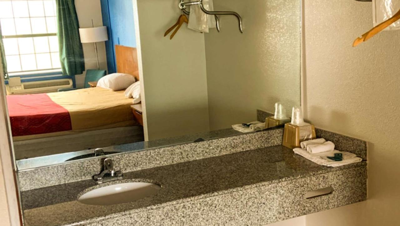 Luxury Inn Forrest City Luaran gambar